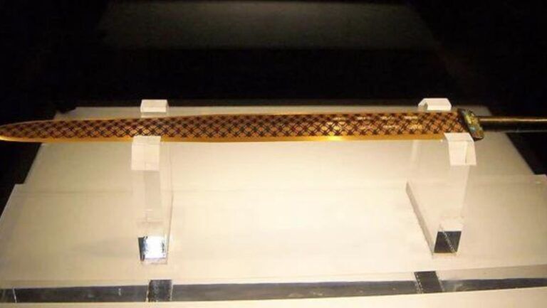 Goujian Sword: The Ancient Weapon That Embodies Power